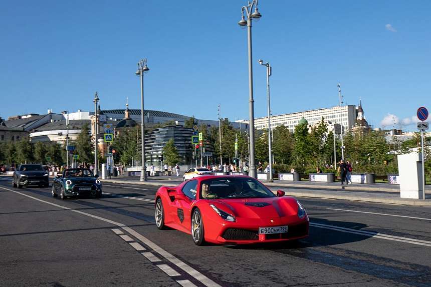 LUXURY ROAD CASA RICCA EXPO