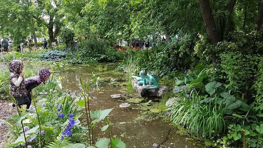 Garden tours 