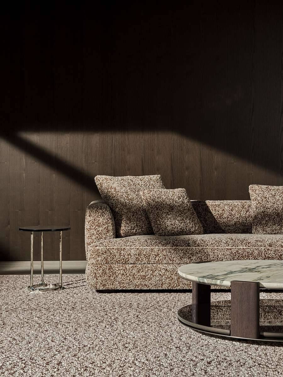 Edmond_Sofa_02.jpg