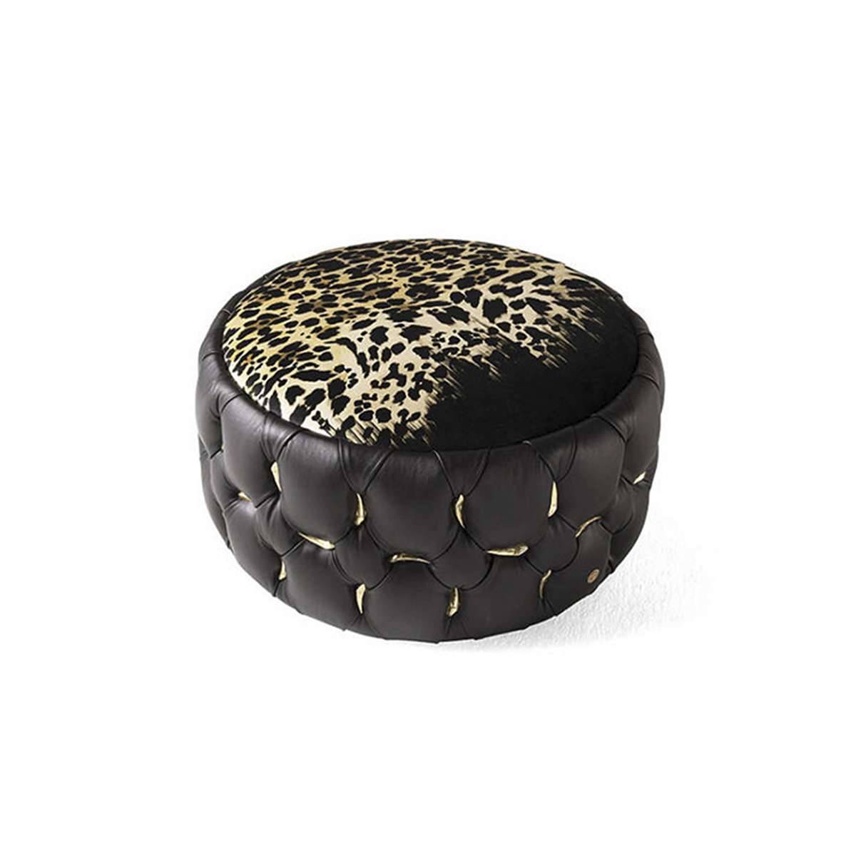 Novinka_Roberto_Cavalli_Home_Interiors_mebel_dlya_gostinoi_casariccaexpo_10.jpg