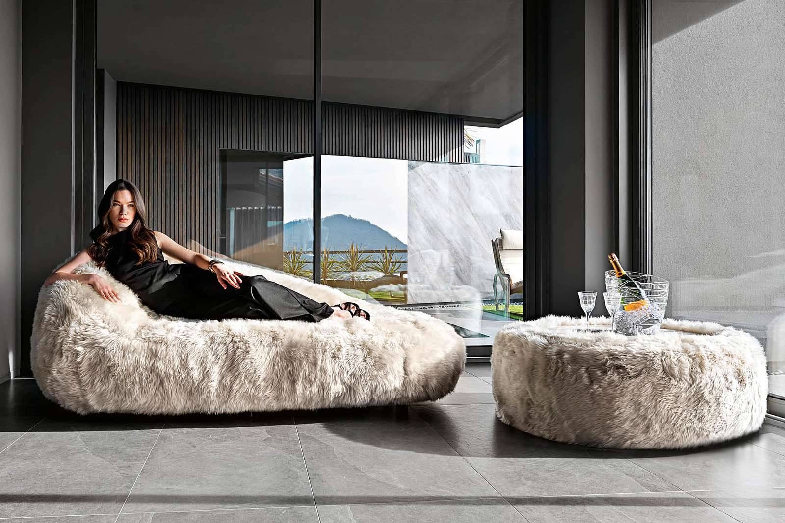 Opus_chaise_longue_australian_lamb4.jpg
