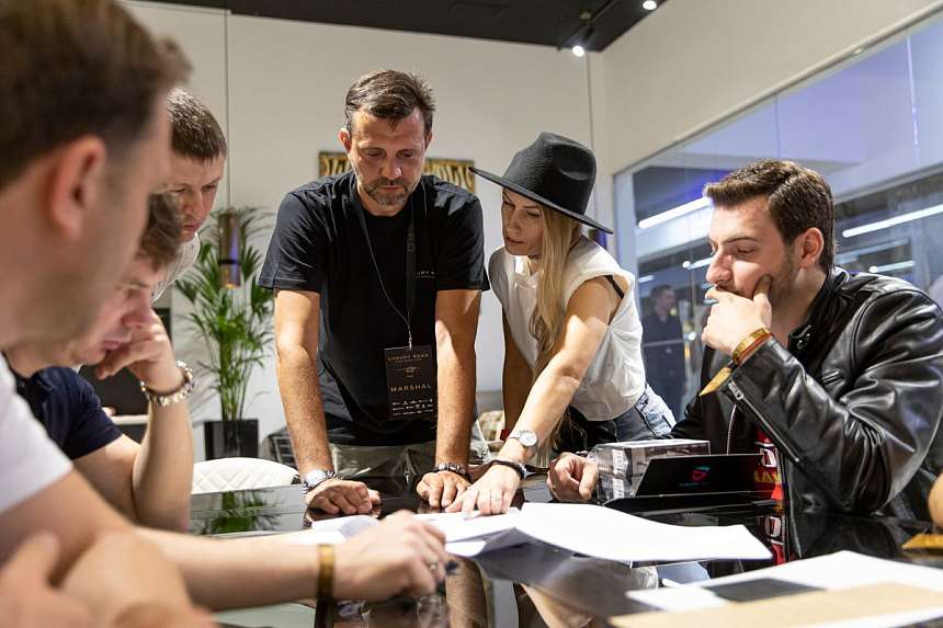 LUXURY ROAD CASA RICCA EXPO