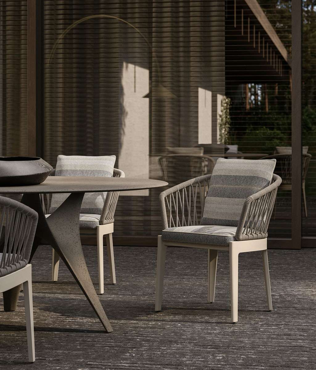 69dfa7a9984e6_Chelsea-Outdoor-chairs,-Dordoni-Studio.jpg