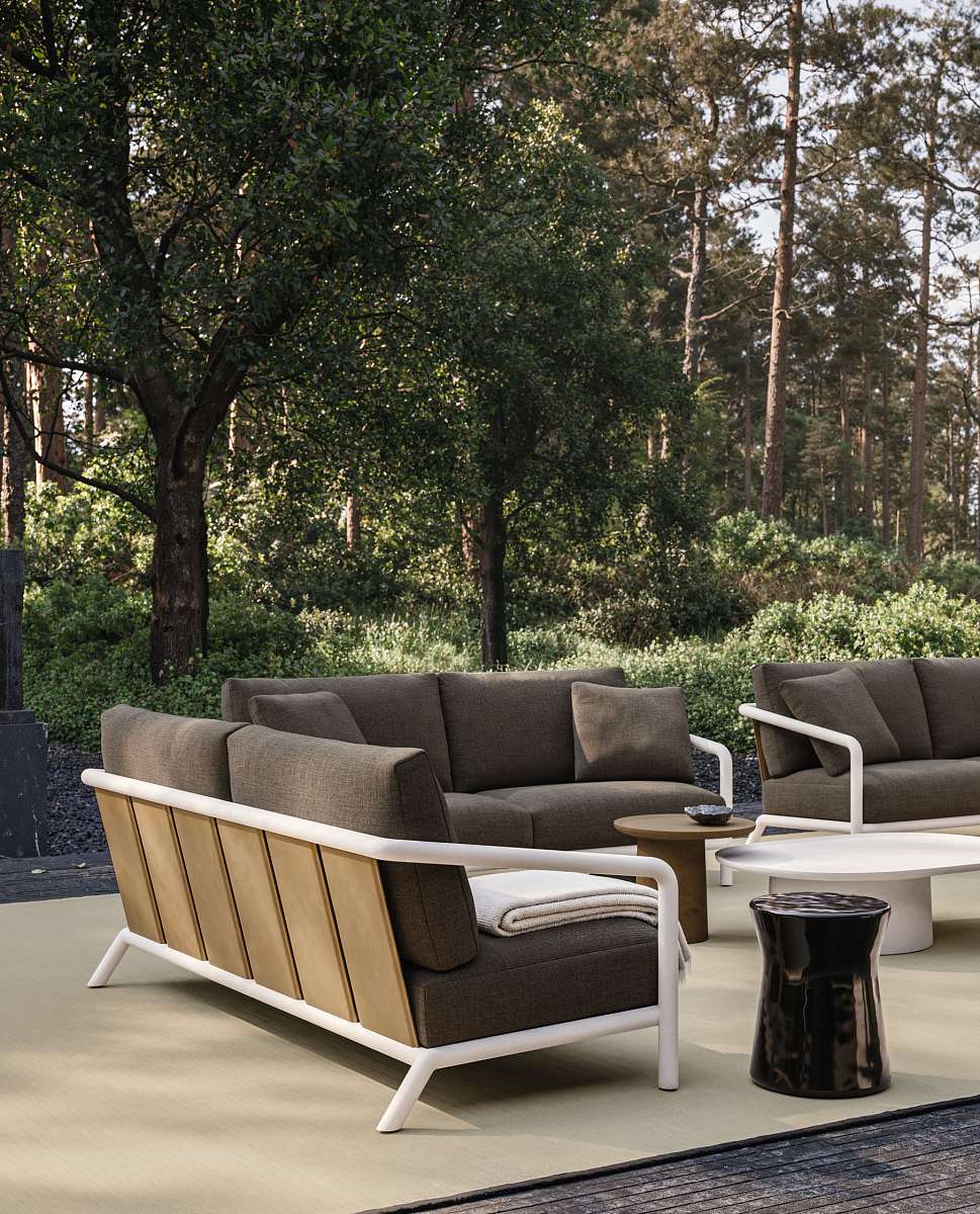 2026_PH_Col_Set_Soleva_Sofas_Outdoor_19-HR_RGB.jpg