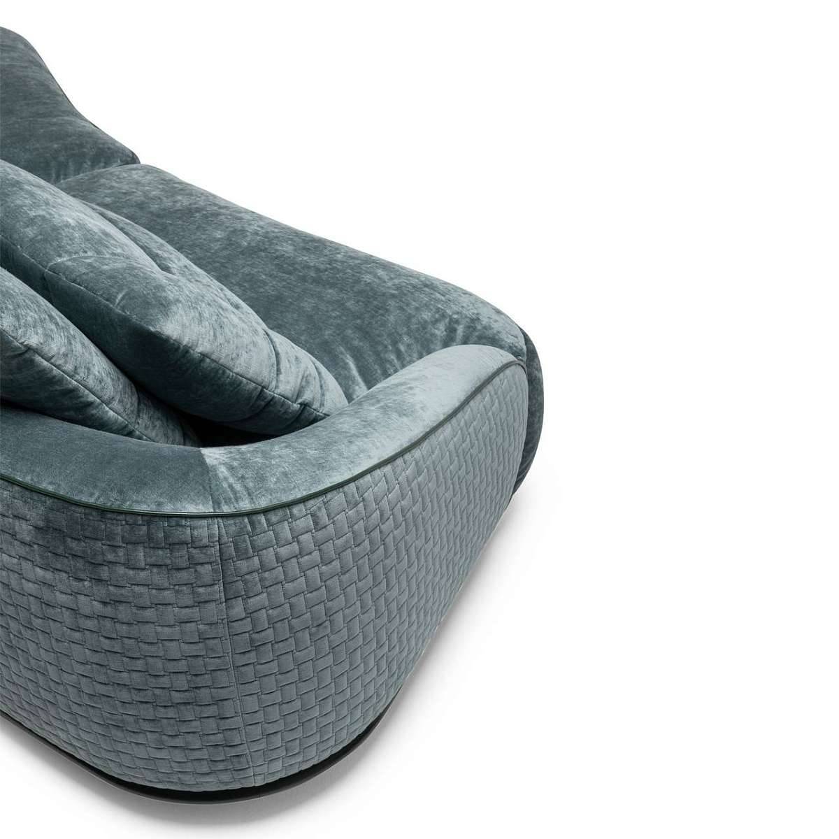 HOLDEN_sofa_gallery_07.jpg