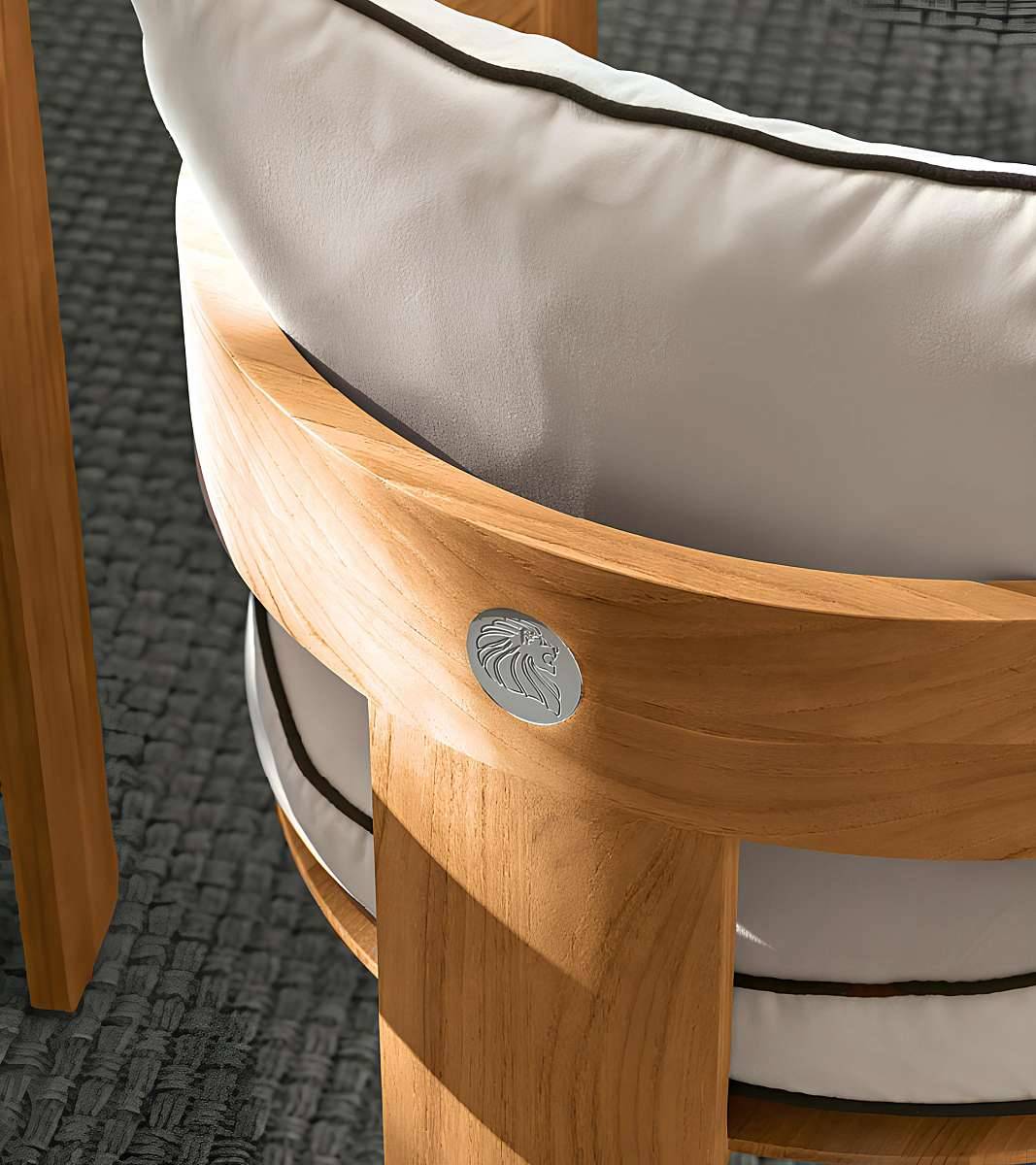 outdoor_chair2.jpg