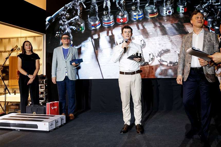 LUXURY ROAD CASA RICCA EXPO