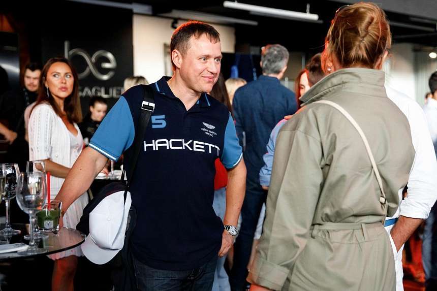 LUXURY ROAD CASA RICCA EXPO