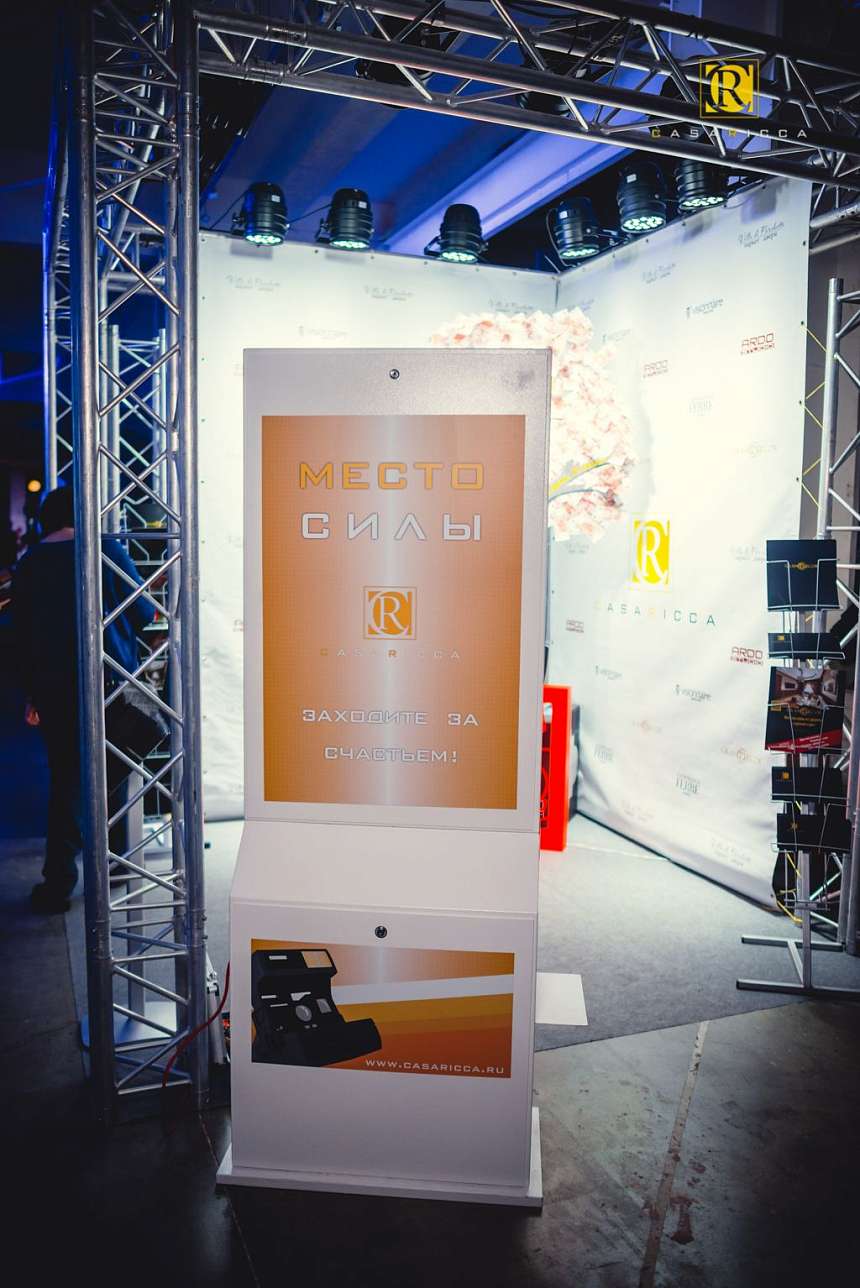 Яркая дизайнерская сеть от  Casa Ricca