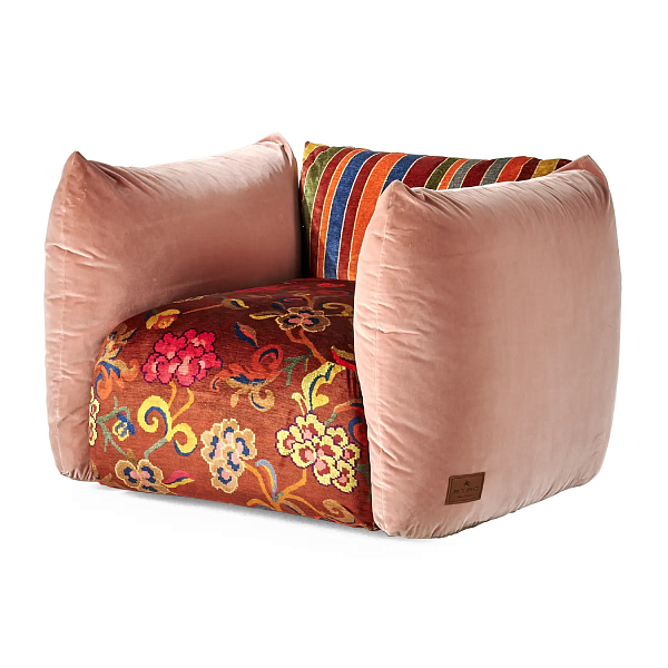 23497-EHI_CUSHY_armchair_T.CUSSA01BFFBB_2025_02.jpg
