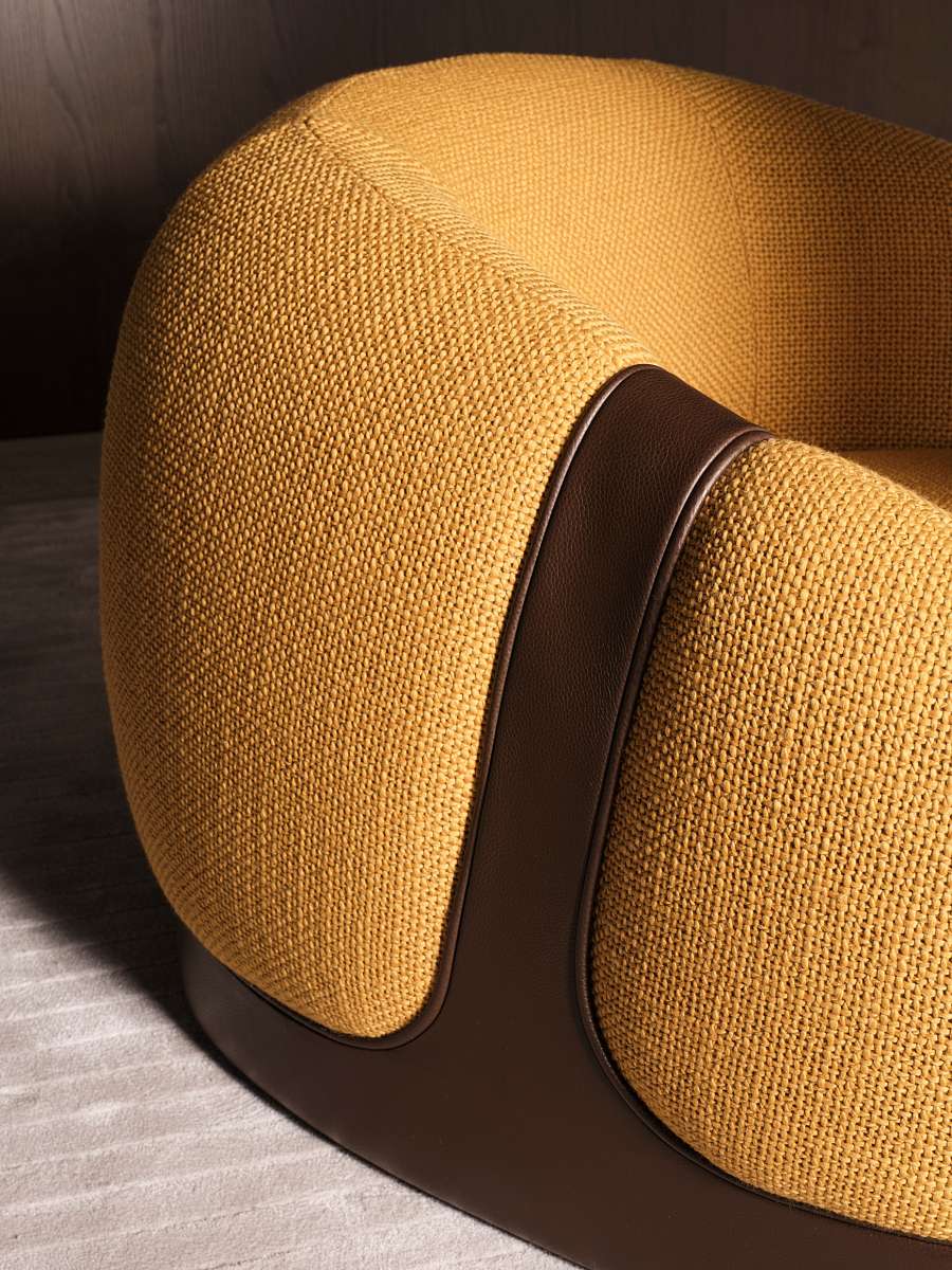 Corsetto_Armchair_04.jpg