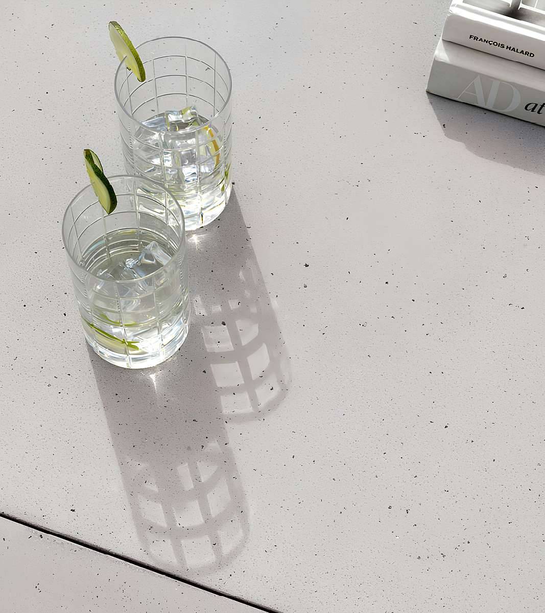 outdoor_concrete-cocktail_table-2.jpg