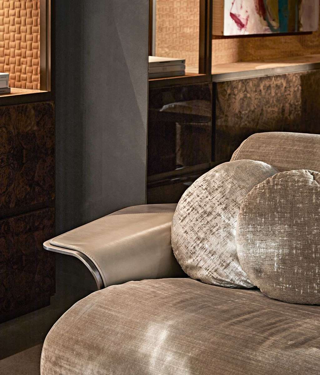 Visionnaire_Joker_Sofa_Website3_6227b4d74f.jpeg