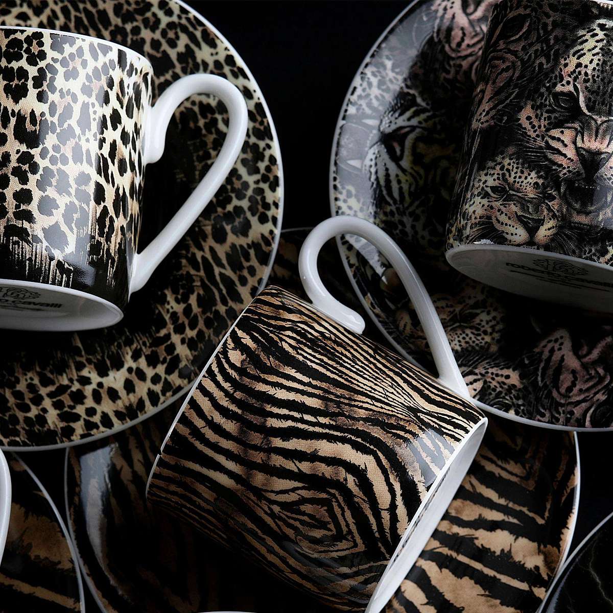 cups-roberto-cavalli-home-home-animalier-print-coffee-sest-black_4.jpg