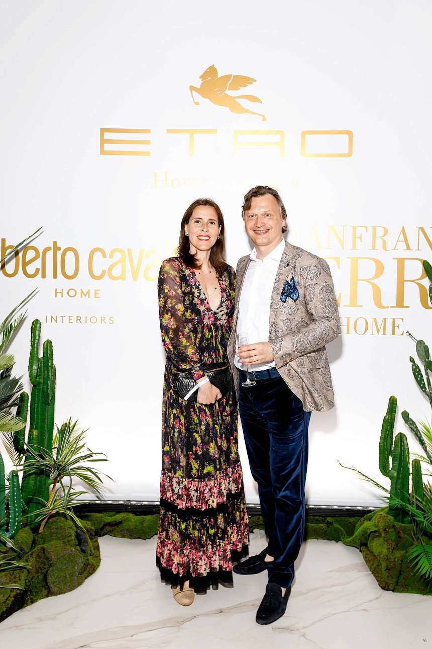 ФОТОРЕПОРТАЖ | ОТКРЫТИЕ ФЛАГМАНСКИХ ШОУРУМОВ ROBERTO CAVALLI HOME INTERIORS, GIANFRANCO FERRÈ HOME И ETRO HOME В ИНТЕРЬЕРНОМ ЦЕНТРЕ CASA RICCA EXPO