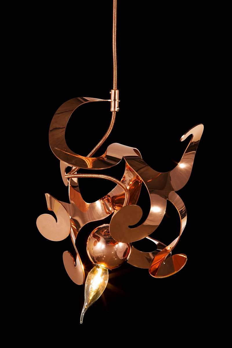 brandvanegmond_kelp25-chandelier-_copper-finish_product_black-background-02.jpg
