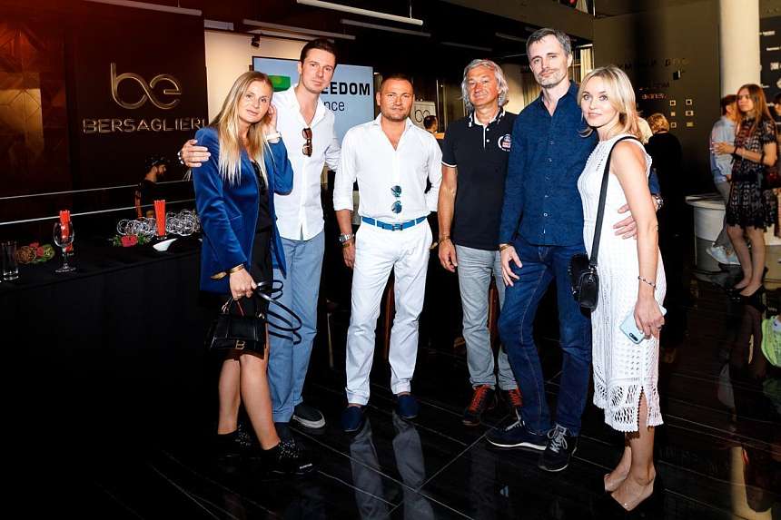 LUXURY ROAD CASA RICCA EXPO