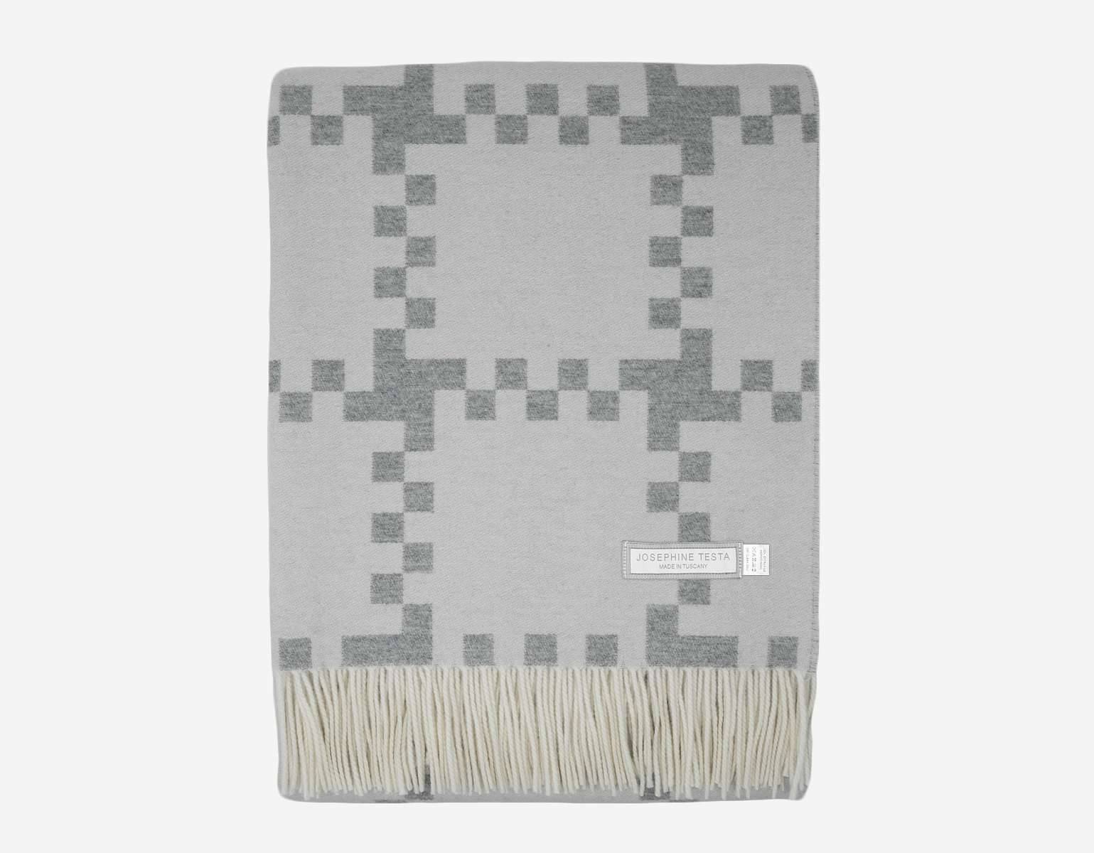 Плед CAMAIORE 90% шерсть мериноса 10% кашемир, GRIGIO, 138х177см