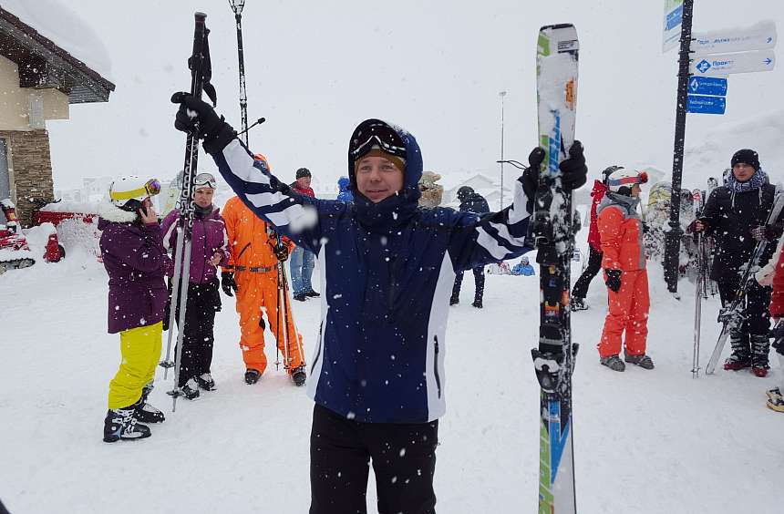 Уступи лыжню! Мчится Casa Ricca!