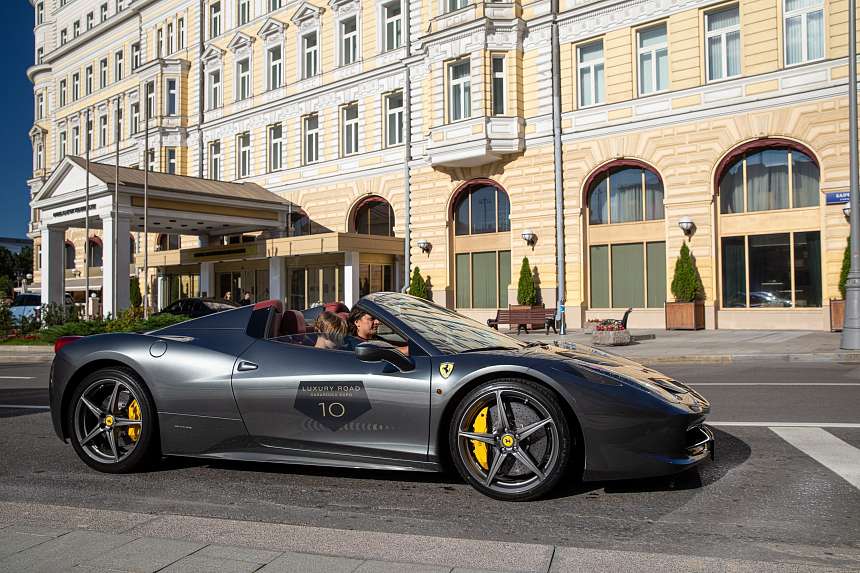 LUXURY ROAD CASA RICCA EXPO