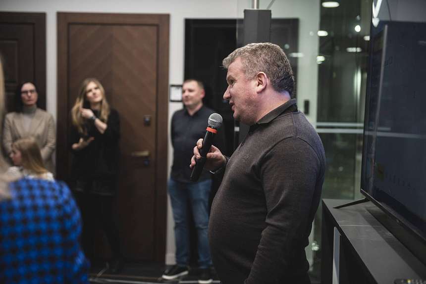 Официальное открытие салона «Академия Дверей»