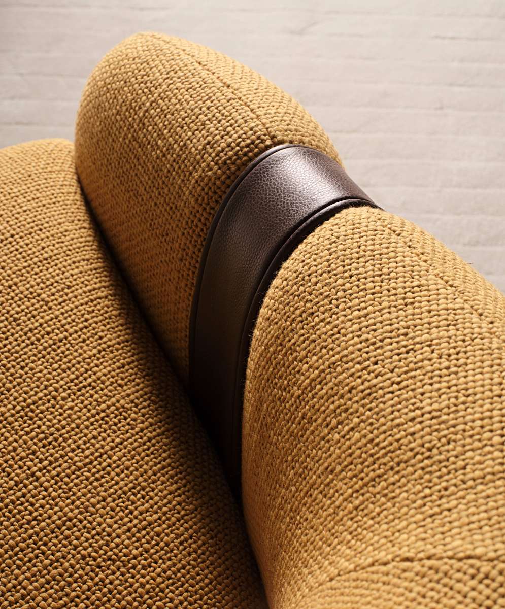 Corsetto_Armchair_01.jpg