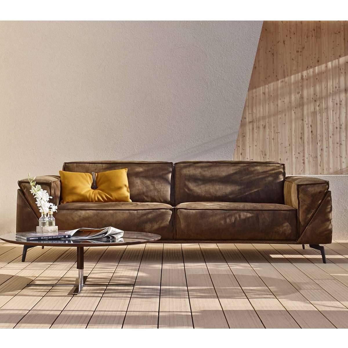 DandyHome_P20-21_Edwinw.jpg