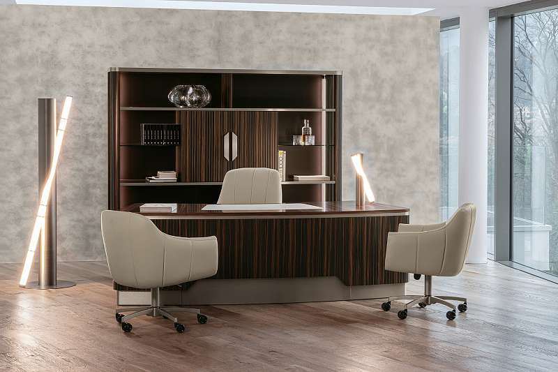 Luxor_guest_office4.jpg