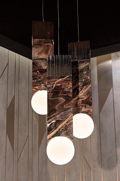 roma_chandelier_01.jpg