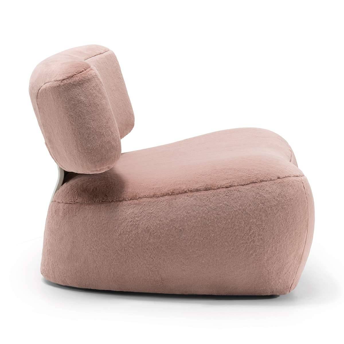 MIRA_armchair_gallery_02.jpg