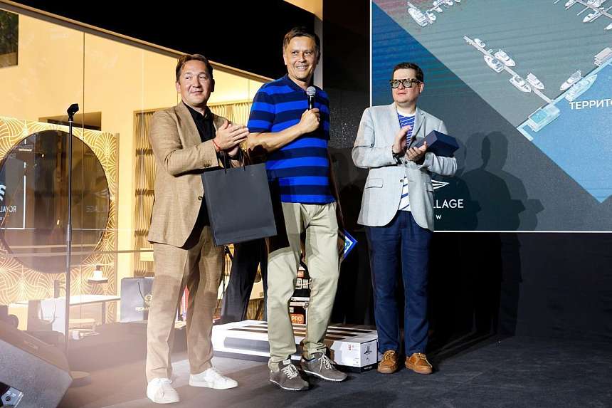 LUXURY ROAD CASA RICCA EXPO