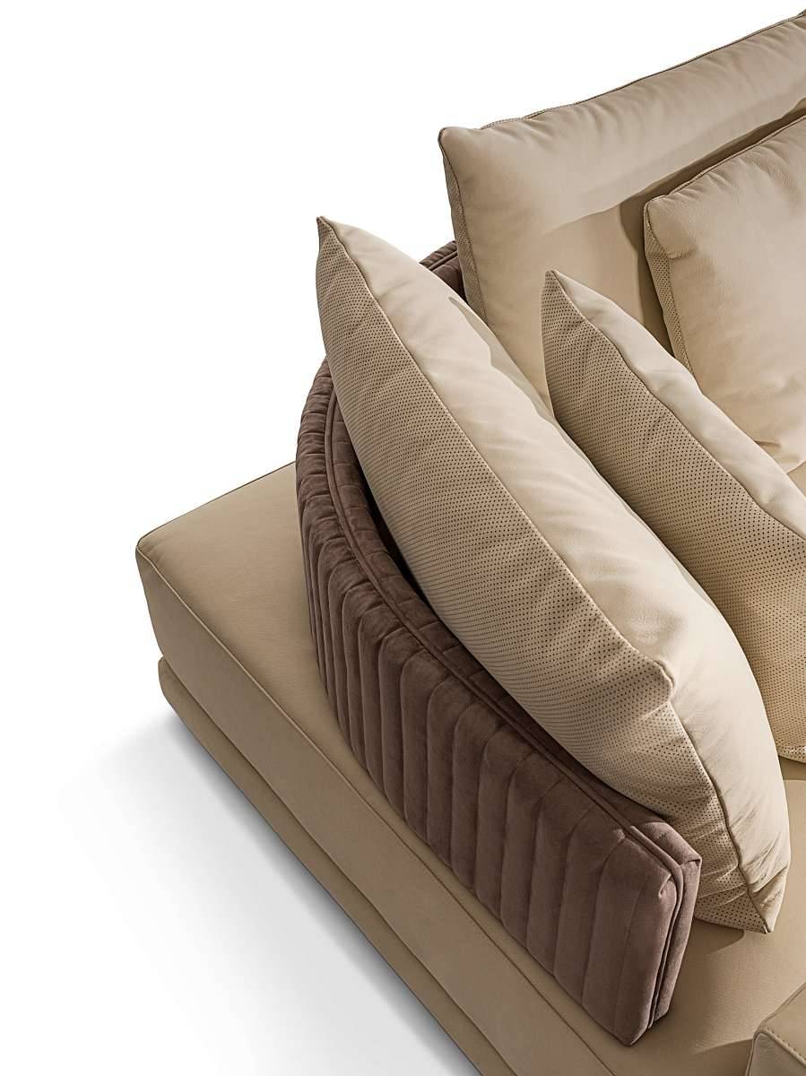 2020-Miller_sofa_05.jpg