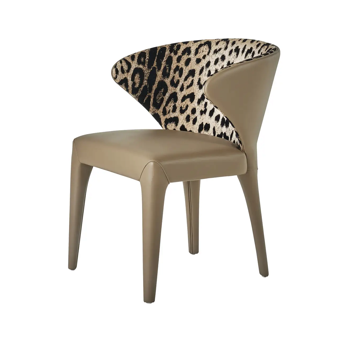 18378-RCHI_CARACAL_chair_C.CAR.131.AAI_2024_02.jpg