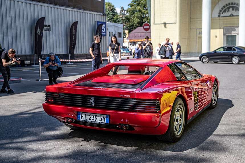 LUXURY ROAD CASA RICCA EXPO