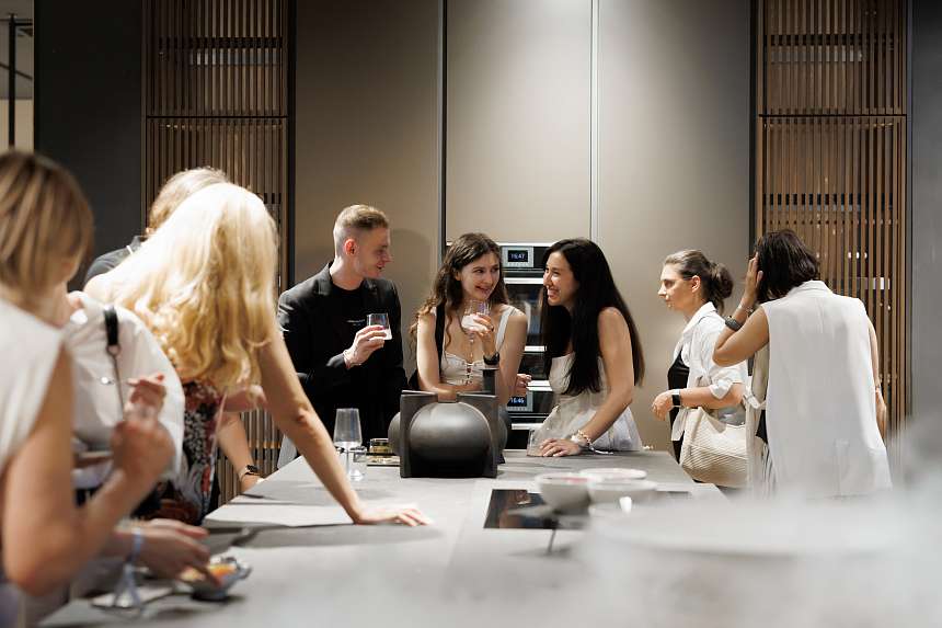 В Casa Ricca Expo состоялось открытие флагманского салона Molteni&C 