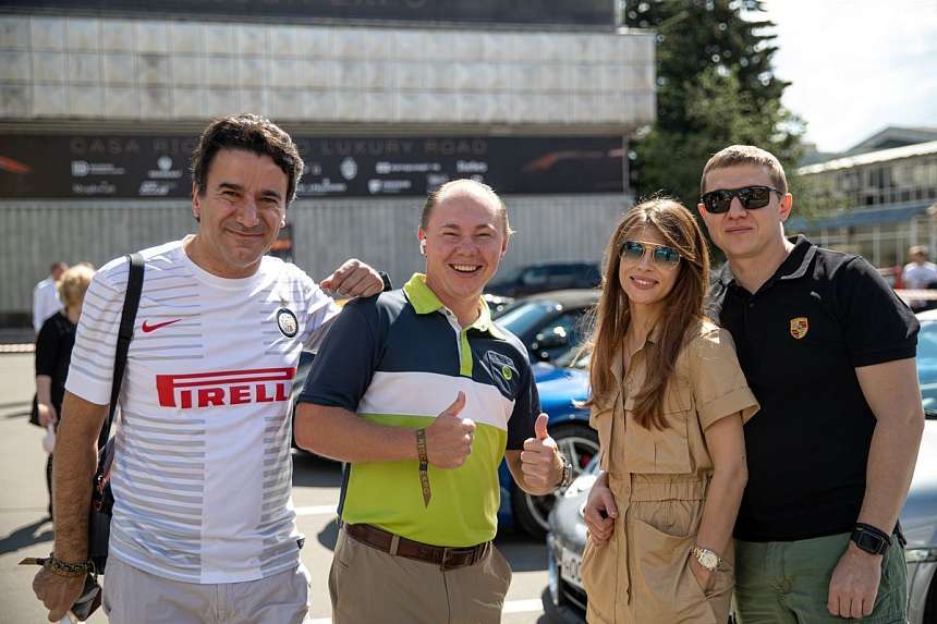 LUXURY ROAD CASA RICCA EXPO